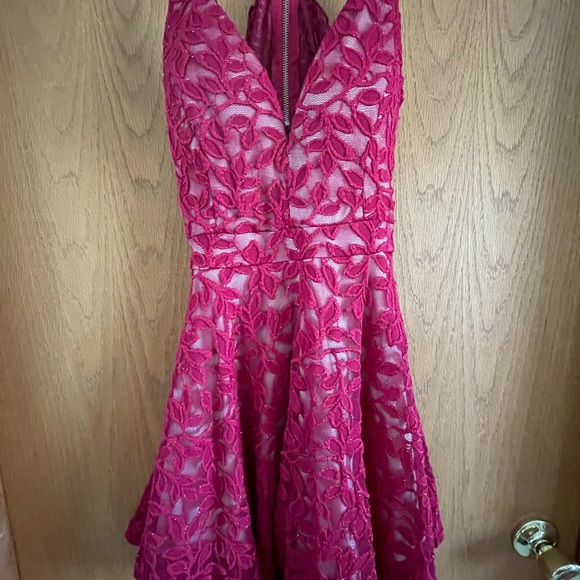 Beautiful red sequins dress. Only worn once. - Picture 4 of 5